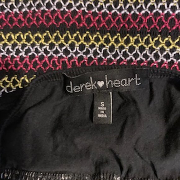 Derek Heart Halter Cropped Top - Picture 5 of 6